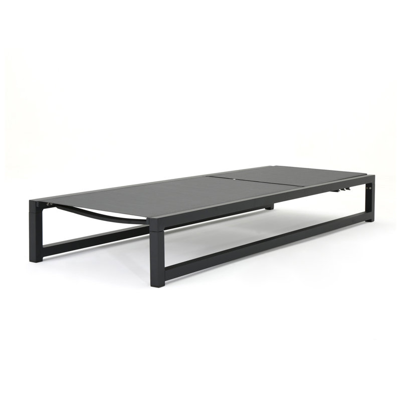 Chaise longue inclinable en aluminium et en maille Venice L 26,5 po x P 77 po x H 10,5 po