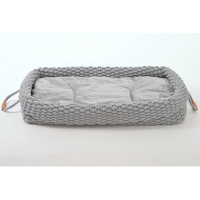 Laci Polyester Pet Bed