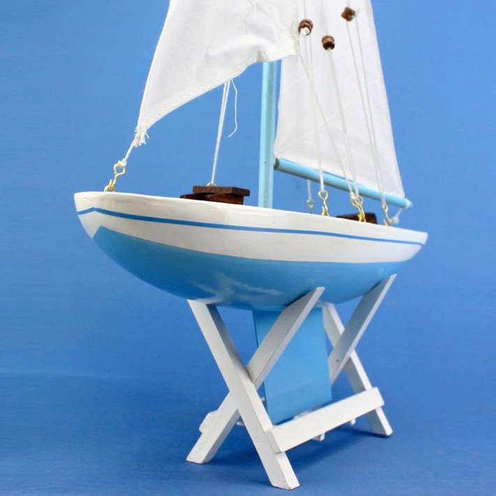 Bateau à voile flottant en bois, Rouge / Blanc, H 12 po x l 2,5 po x P 8 po