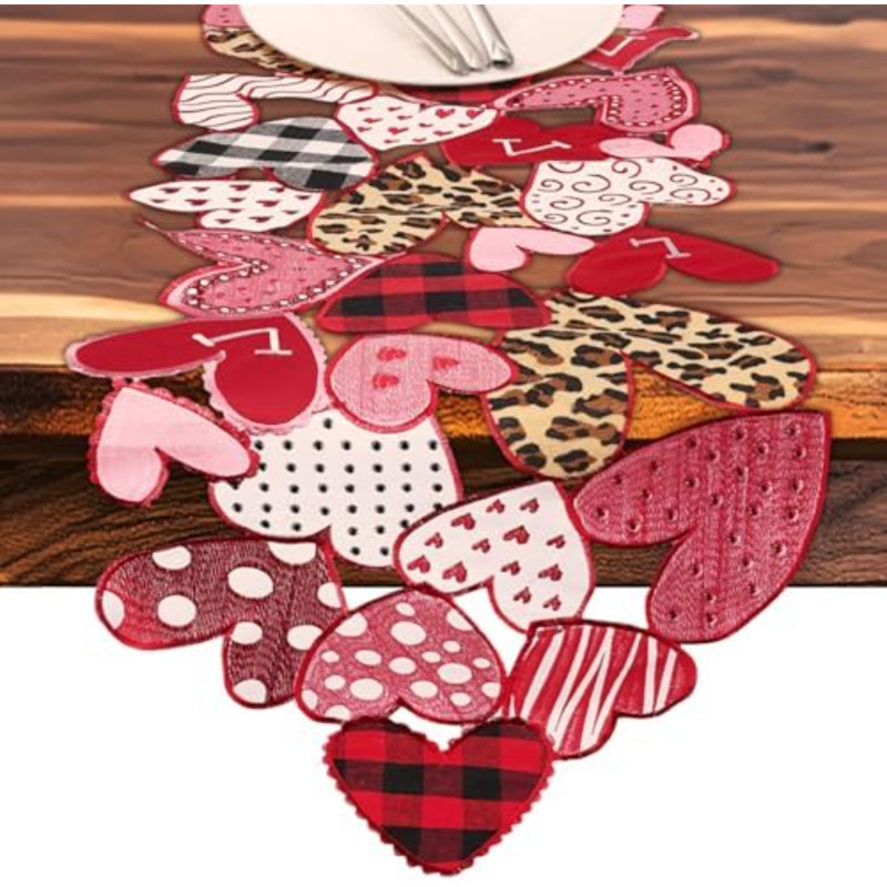 Chemin de table de la Saint-Valentin, long de 91 cm, brodé de cœurs