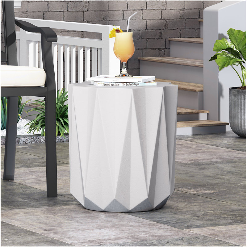 Table d'appoint d'extérieur en béton léger
