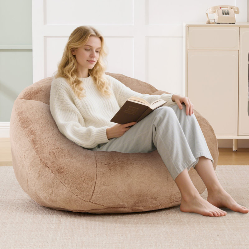 40'' Wide Faux Fur Accent Chair, Brown