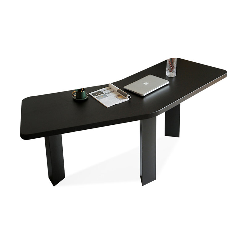 Bureau en bois massif noir courbé, 29.53" H x 55.12" W x 31.5" D