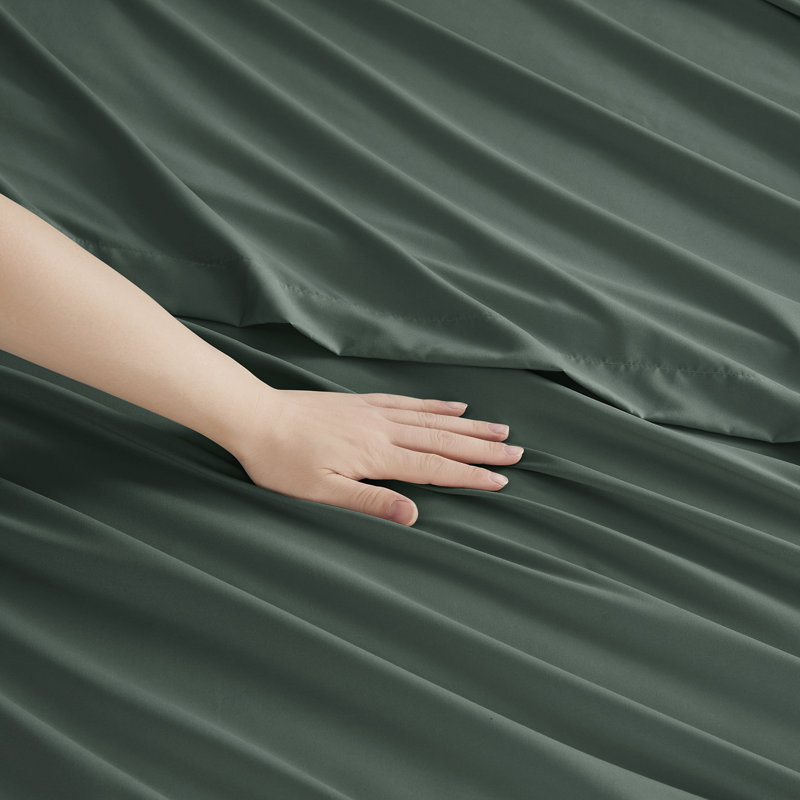 Double Brushed Hotel Luxury Sheet Set with Extra Soft Sheets & Pillowcases, Twin XL, Forest Green