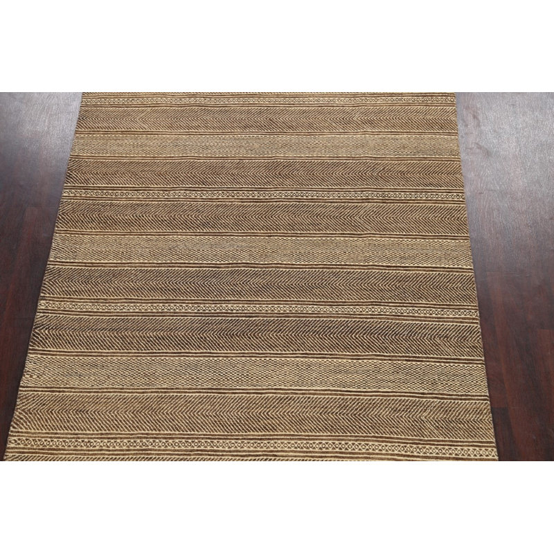 Tapis décoratif en laine noué à la main de conception unique 5 pi 9 po x 8 pi noué à la main New Age