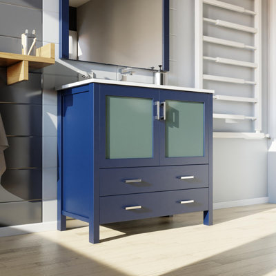 Ensemble de meuble-lavabo avec comptoir en céramique blanche et robinet