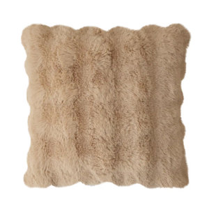  Faux Fur Pillow Cover