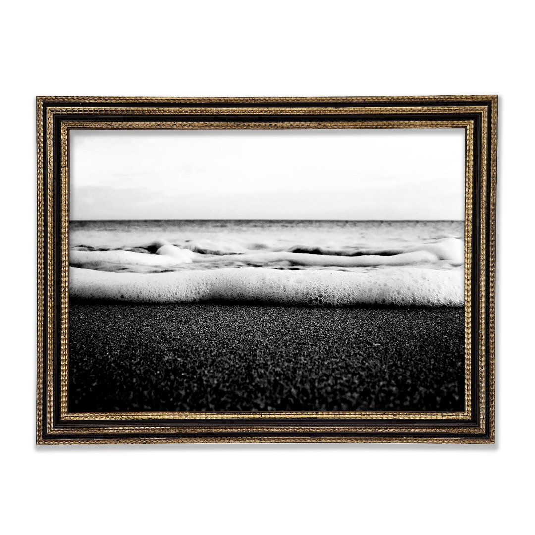 Gerahmtes Wandbild The Ebb Of The Ocean B N W