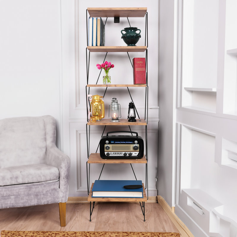 Pine Bookshelf, Pin