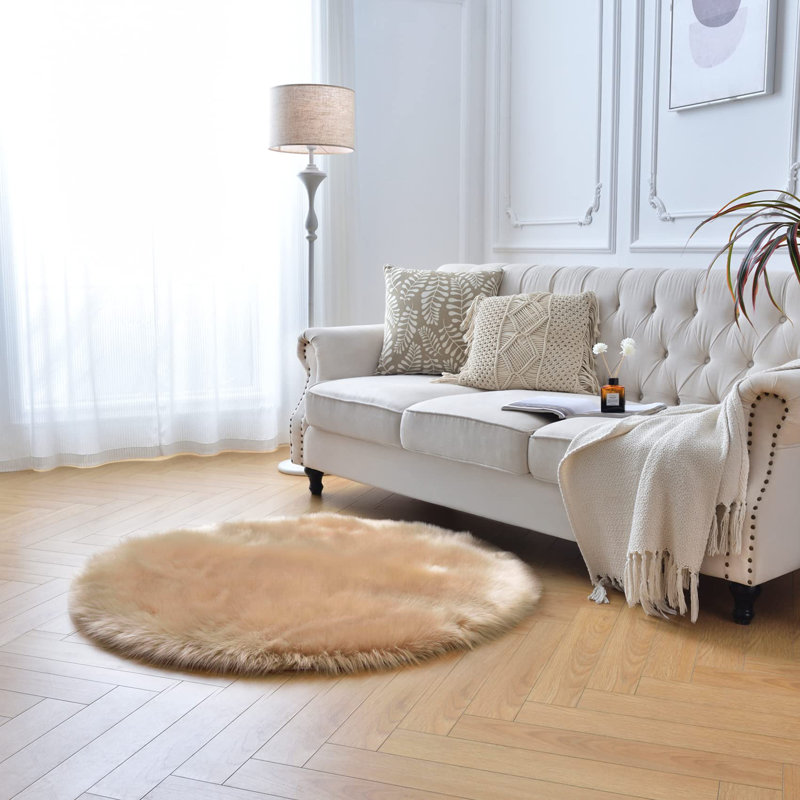 Lianet Faux Sheepskin Indoor Rug, Round 4'