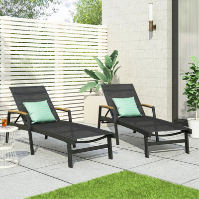 Oaxton Chaise Lounge