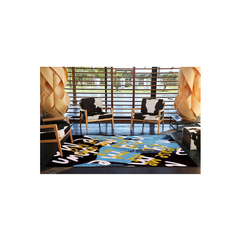 Tapis décoratif à motif texturé Modern Text, Tapis de couloir 4 pi 11 po x 9 pi 10 po inclus