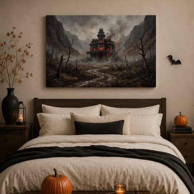 Maison hantée gothique aux fenêtres orange vif - Toile murale d'Halloween