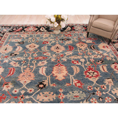 Refined Chic Hand Knotted Wool Area Rug