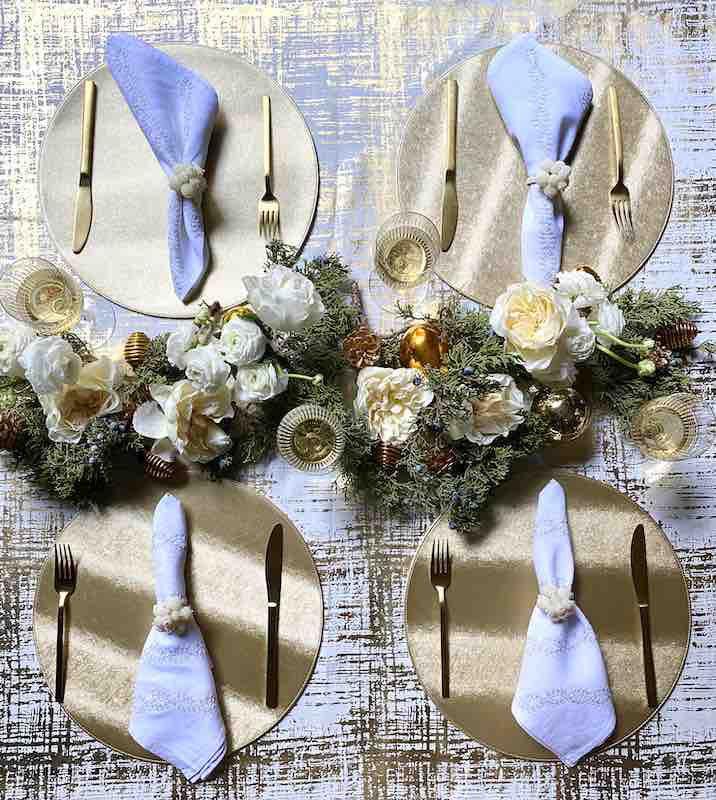 Textured Metallic Reversible Placemats, Silver/Gold
