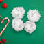 Boule de plumes avec de grands paillettes - décorations de Noël - 3,5 po - blanc - ensemble de 4