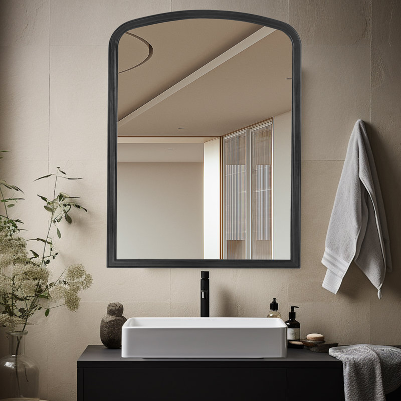 Miroir mural Lucena Farmhouse, Noir, 30 po x 20 po