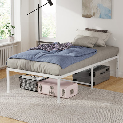 Structure de lit en acier blanc 18 po Briese