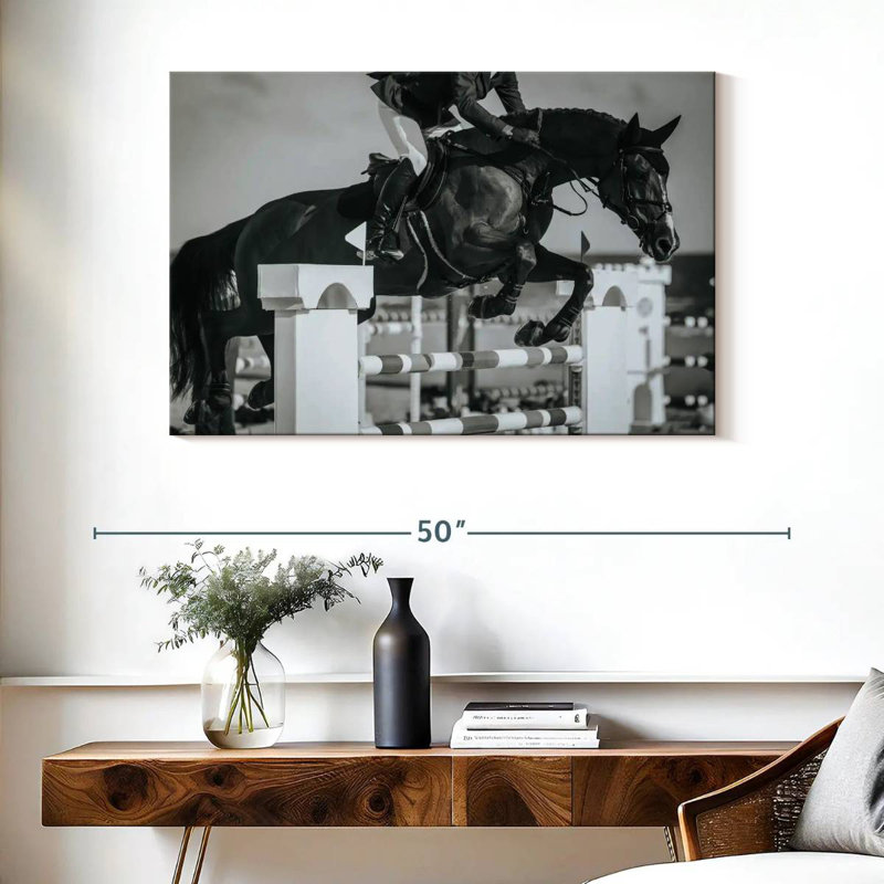 Sireci BW Equestrian Jumping, 26" H x 39" W