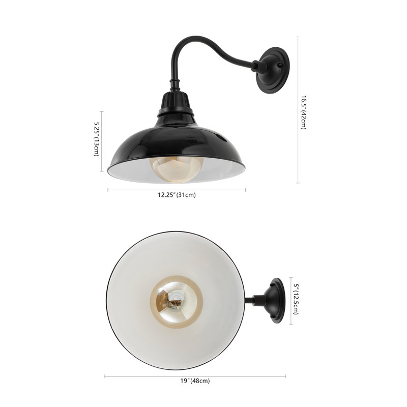 Manderfeld Iron Wall Light, Black