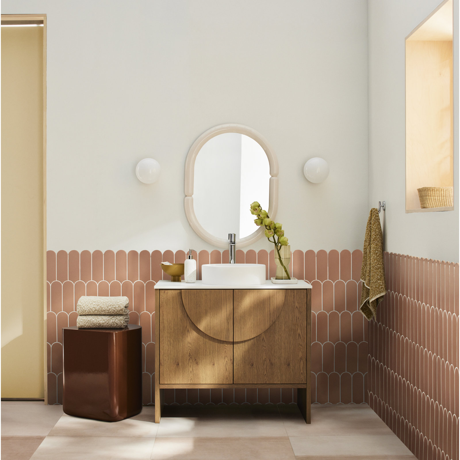 Vibi Single Light Dimmable Flush Mount Sconce, Burnished Brass