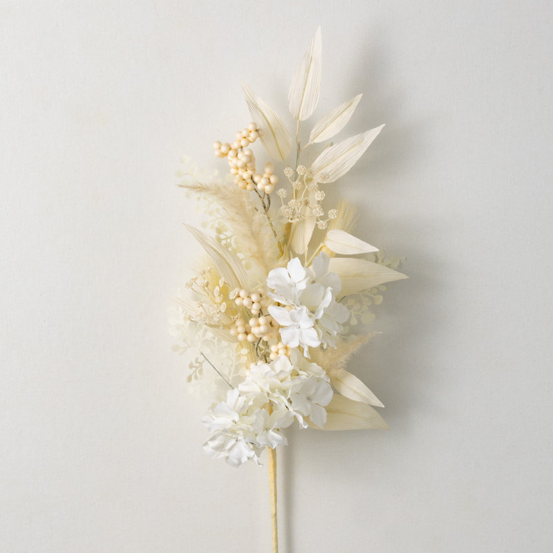 29,25 po Hydrangea Pampas Vaporisateur; crème