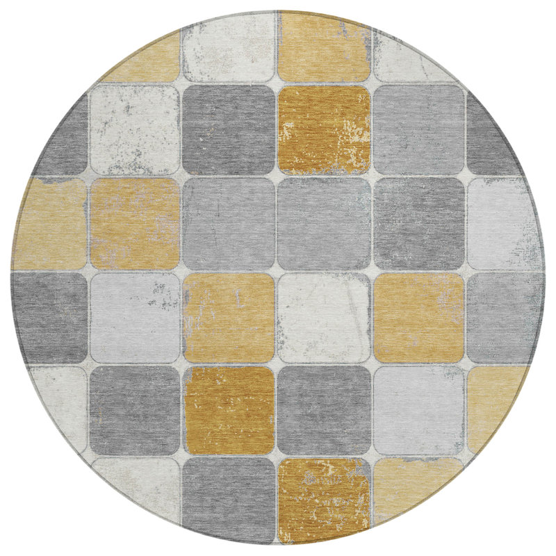 Machine Washable Indoor/Outdoor Xhevrie Gold Rug, Round 8'
