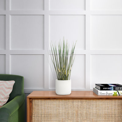 Horsetail Reed in White Kendall Pot