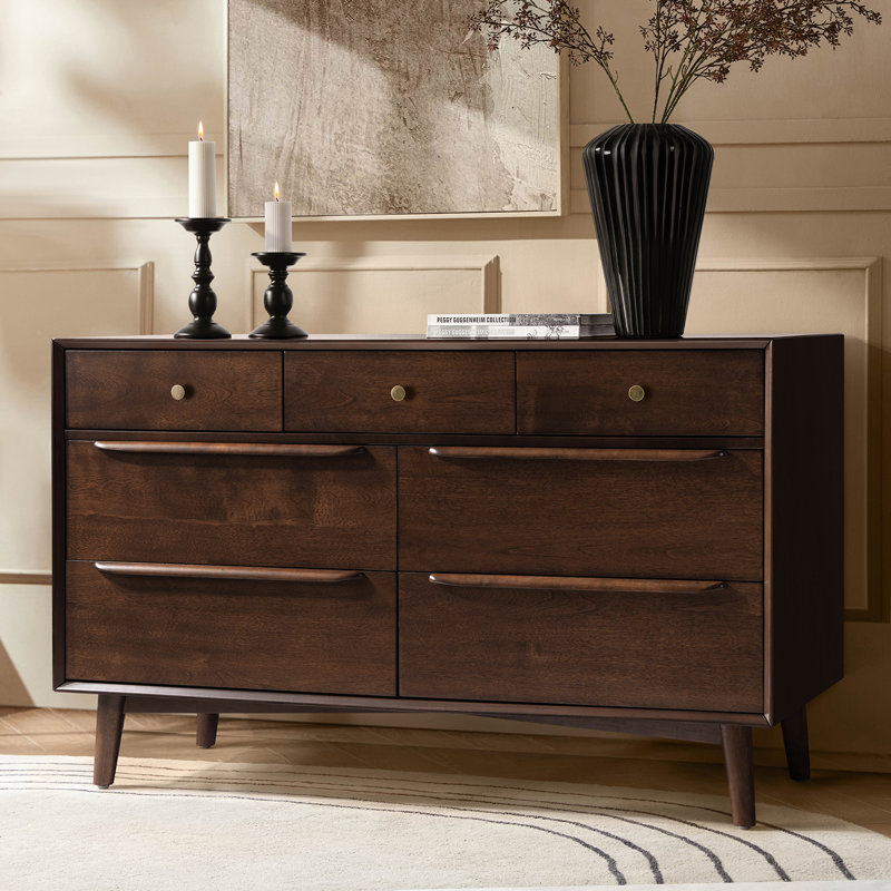52 " W 7 - Drawer Dresser, Walnut