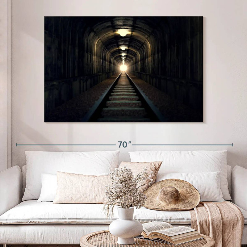 Voie ferrée Lilie dans un tunnel, H 8 po x l 12 po