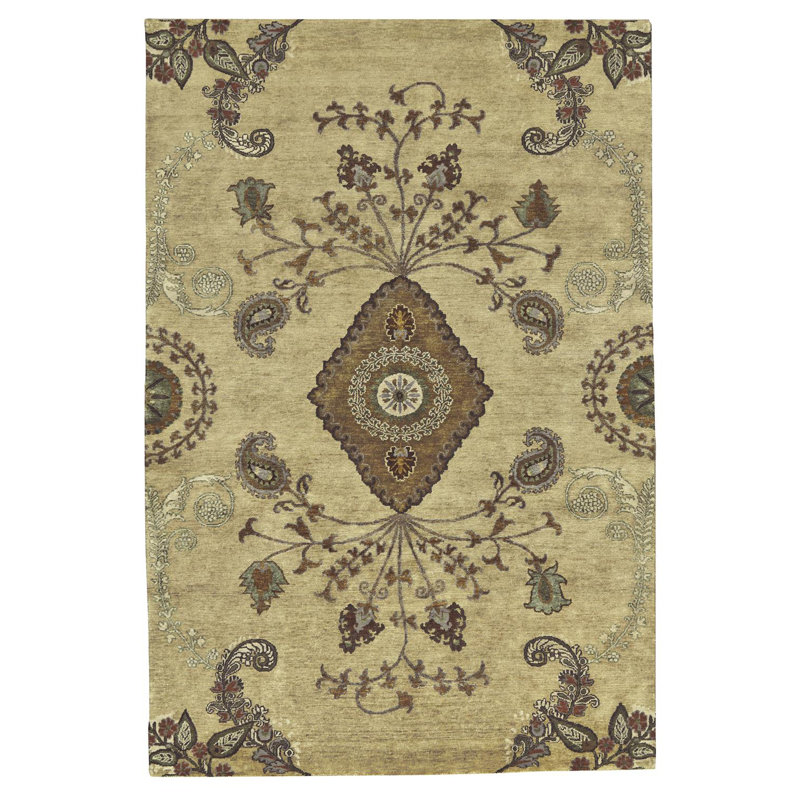 Wool Floral Area Rug in Green, Rectangle 2' x 3'