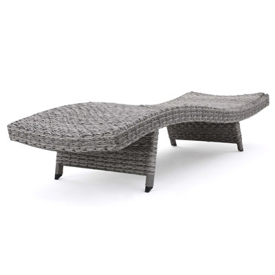 CRETE WICKER CHAISE LOUNGE