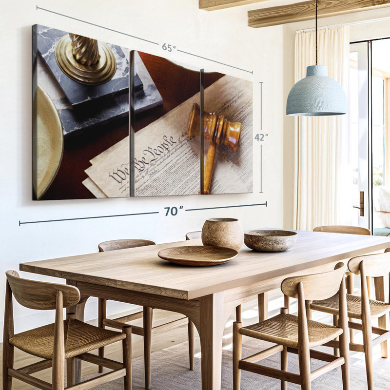 "Justice and Constitution" sur toile, H 42 po x l 65 po x P 1,25 po