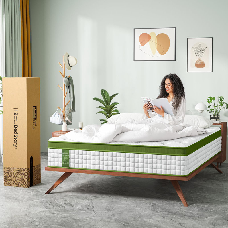Hybrid Mattress In A Box With Gel Memory Foam And Pocket Springs, King, 14"