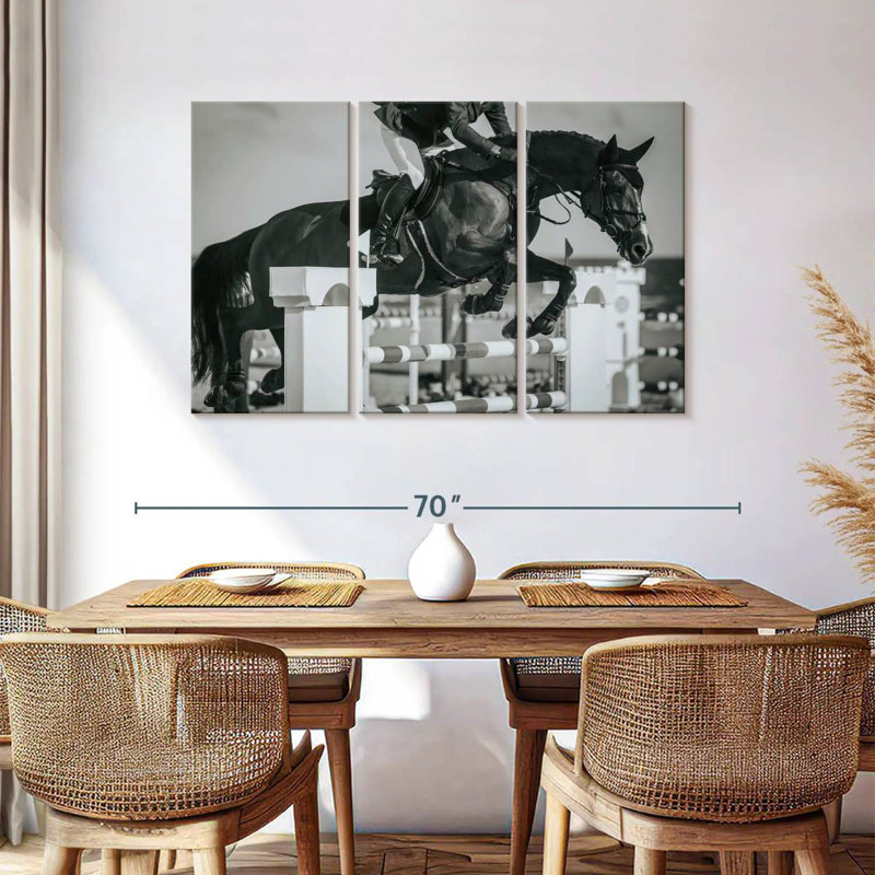 Sireci BW Equestrian Jumping, 24" H x 38" W