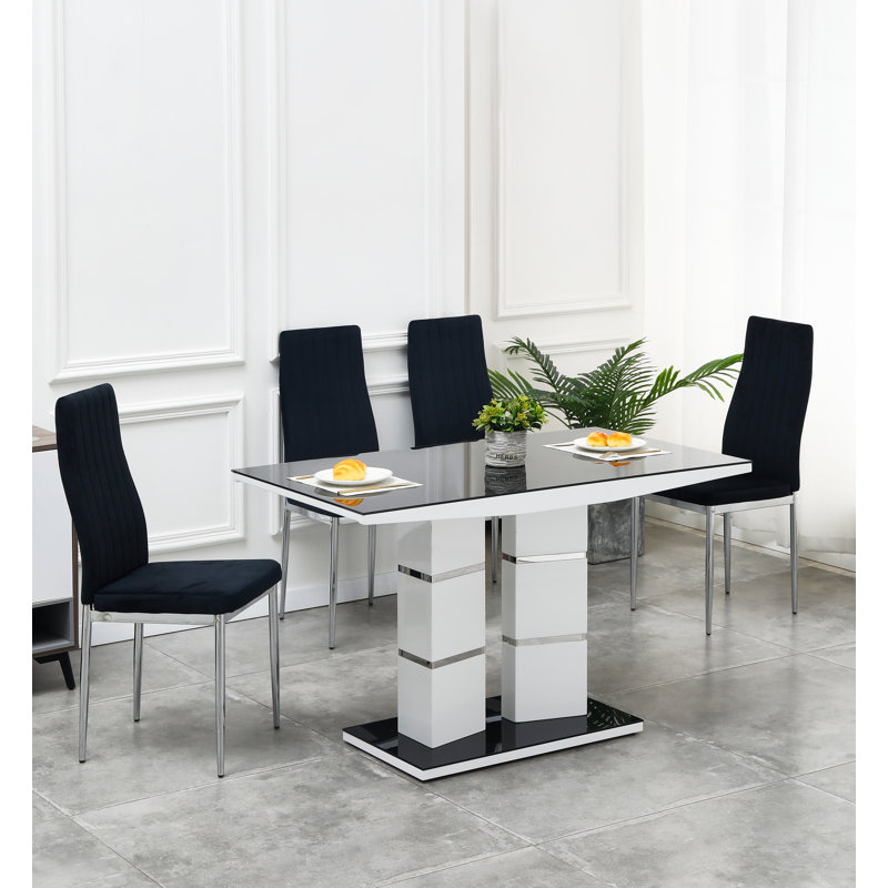 Guelph 4 - Person Dining Set, White/Black, Black