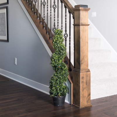 Wolfdale Artificial Potted Green Boxwood Spiral Tree