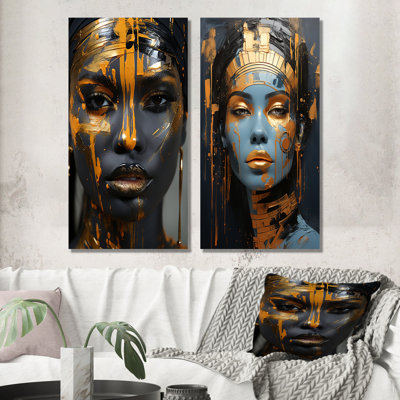 «Gold Woman», art mural doré et bleu en forme de femme africaine