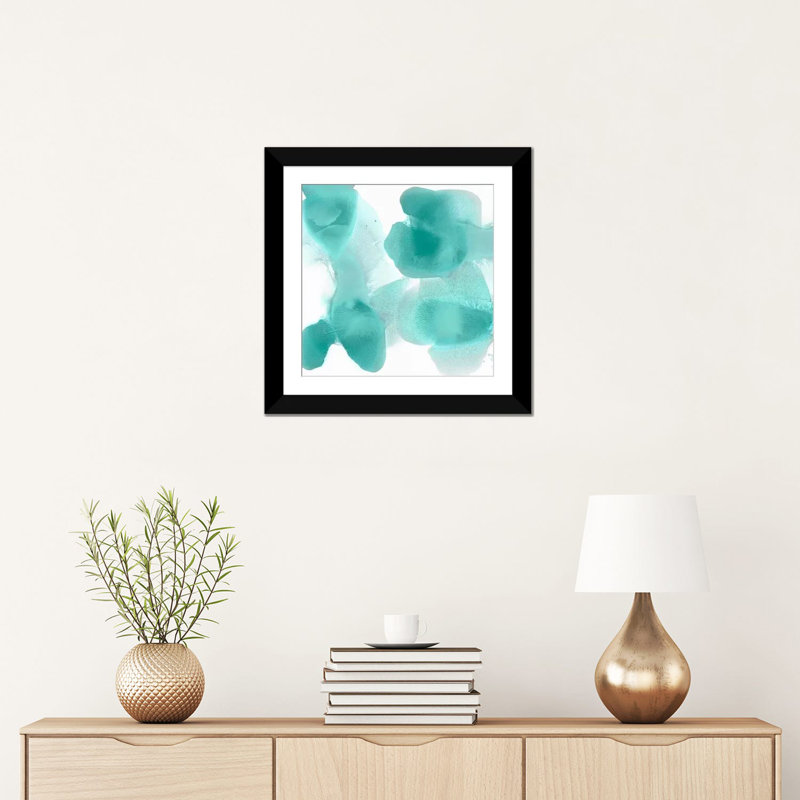 «Dynamic» par Hannah Carlson, impression sur toile tendue sur châssis, H 16 po x l 16 po x P 1 po, Blanc