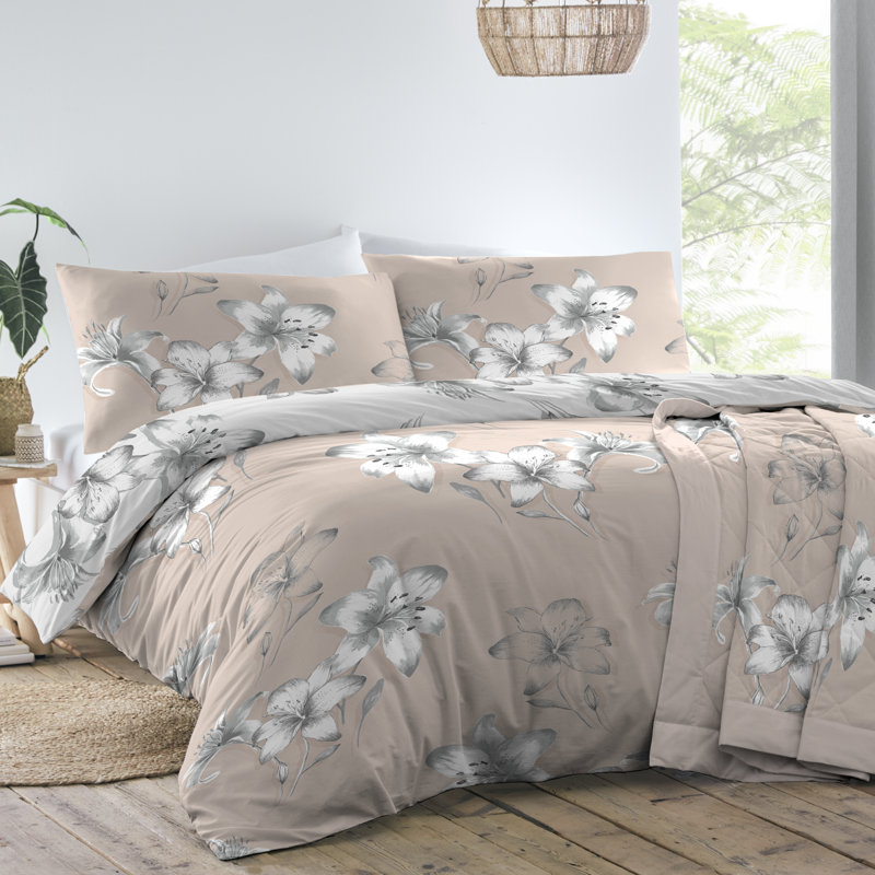 Kitty Floral Duvet Cover Set with Pillowcases, Blush, King Duvet Cover + 2 Standard Pillowcases