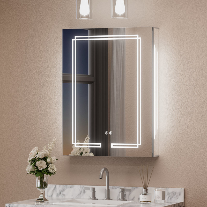 Pharmacie à DEL avec miroir, tablettes réglables, 24"