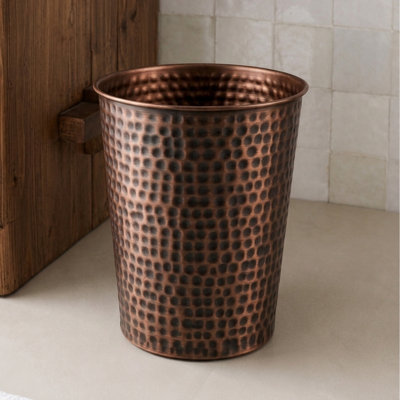 Poubelle de 1,8 gallon en métal martelé à la main pour le bureau à domicile
