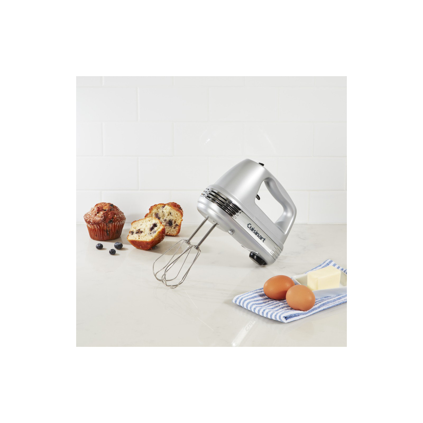 Cuisinart Power Advantage Plus 9-Speed Handheld Mixer with Storage Case, Brushed Chrome