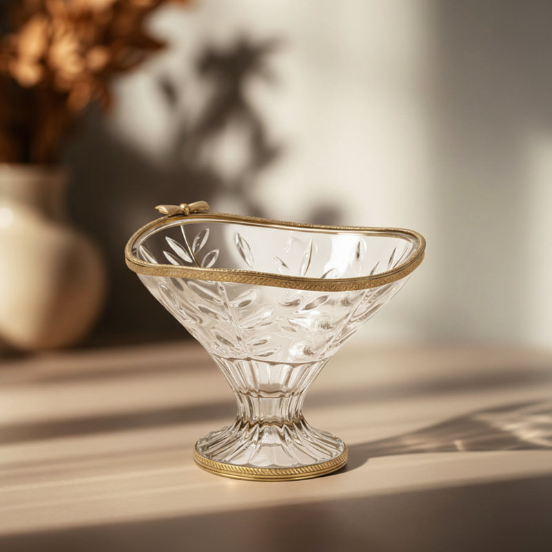 Bol de luxe en laiton doré avec nœuds en verre et cristal