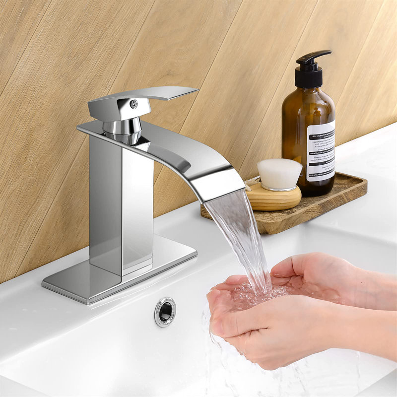 Robinet pour salle de bain à poignée simple avec drain, Chrome