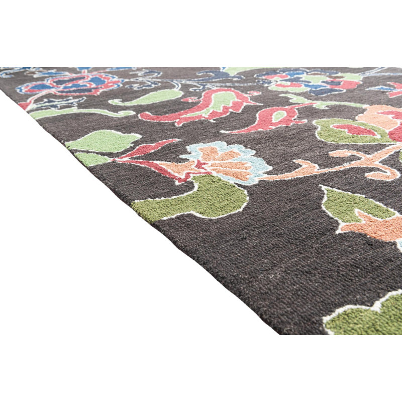 Tapis noir Oharare