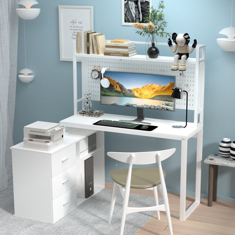 Bureau de jeu en L