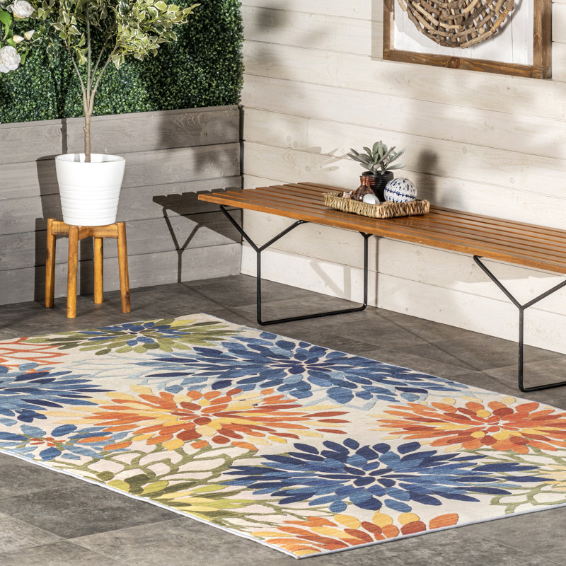 Floral Indoor / Outdoor Area Rug, Rectangle 122 x 183cm