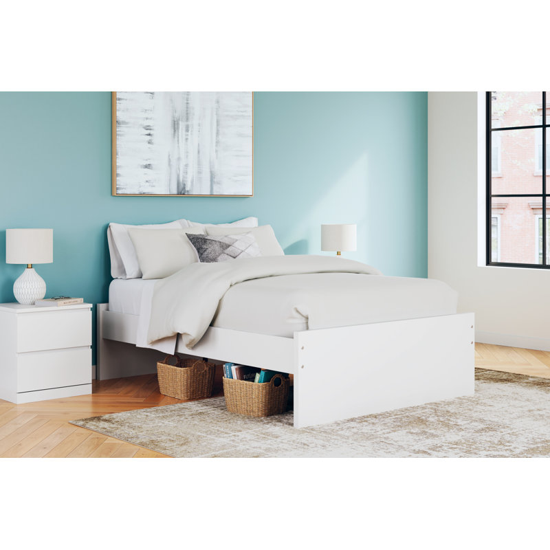 Dunagan Full Platform Bed, White, Full