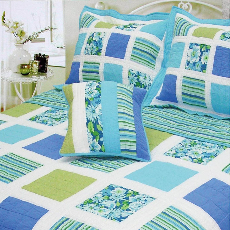 Traditional Cotton Patchwork Quilt